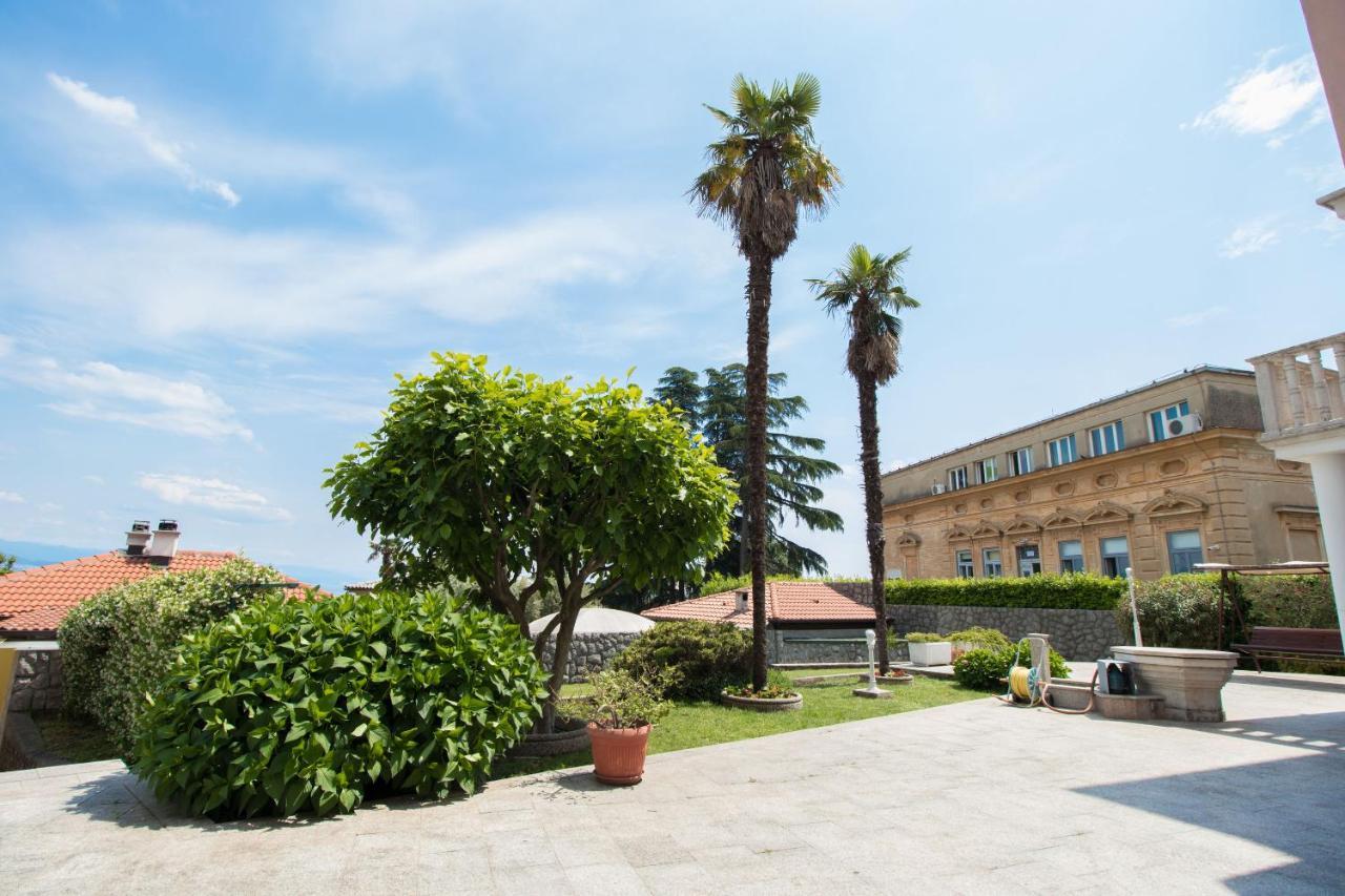 Apartments Sonja Opatija Exterior photo